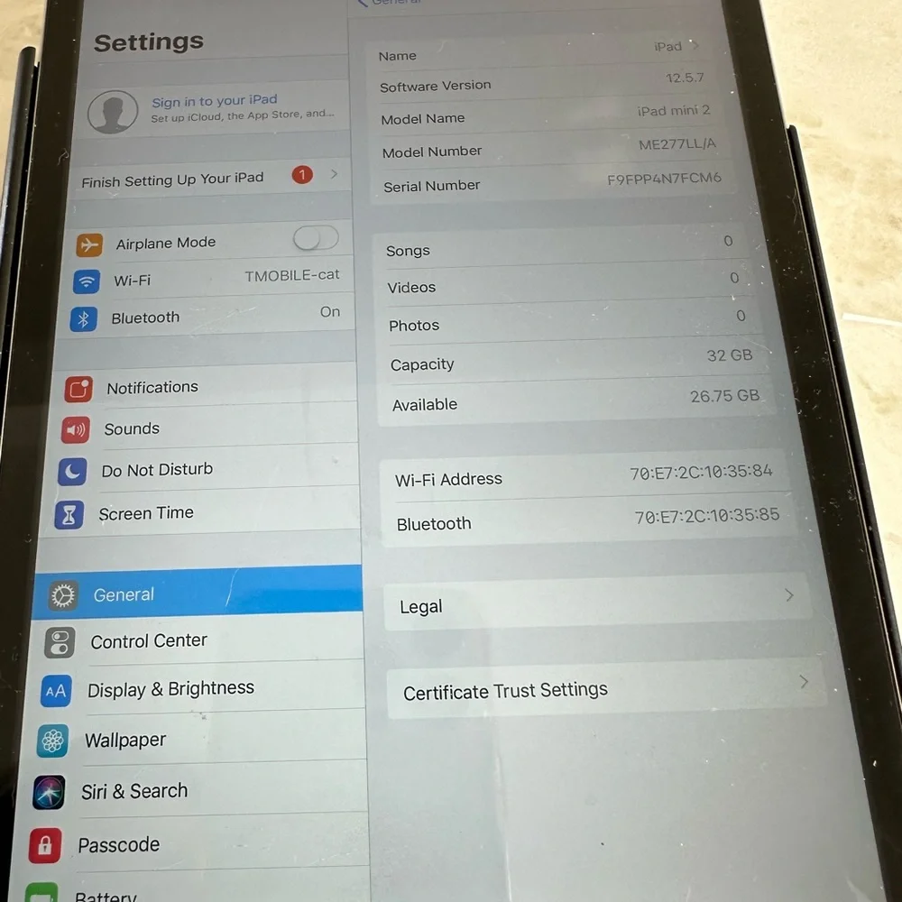 Apple mini iPad 2
